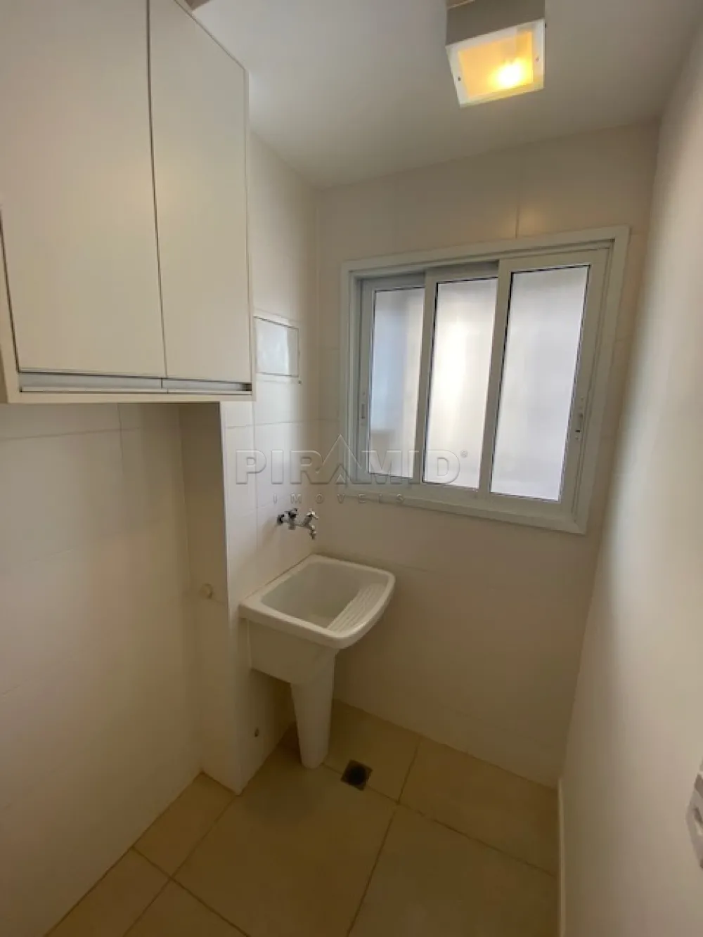 Alugar Apartamento / Padr&atilde;o em Ribeir&atilde;o Preto R$ 3.200,00 - Foto 15