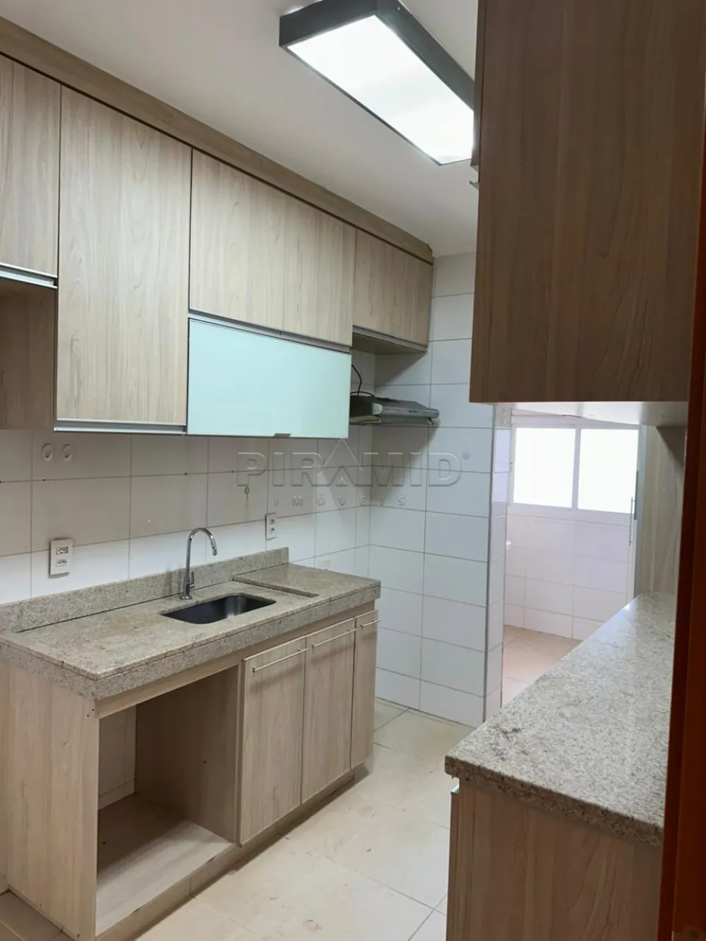 Alugar Apartamento / Padr&atilde;o em Ribeir&atilde;o Preto R$ 2.750,00 - Foto 16