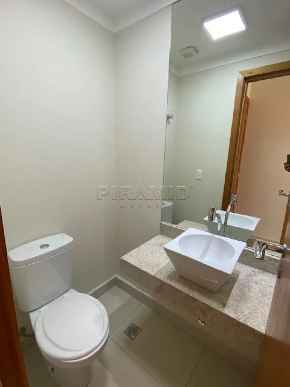 Alugar Apartamento / Padr&atilde;o em Ribeir&atilde;o Preto R$ 2.600,00 - Foto 5