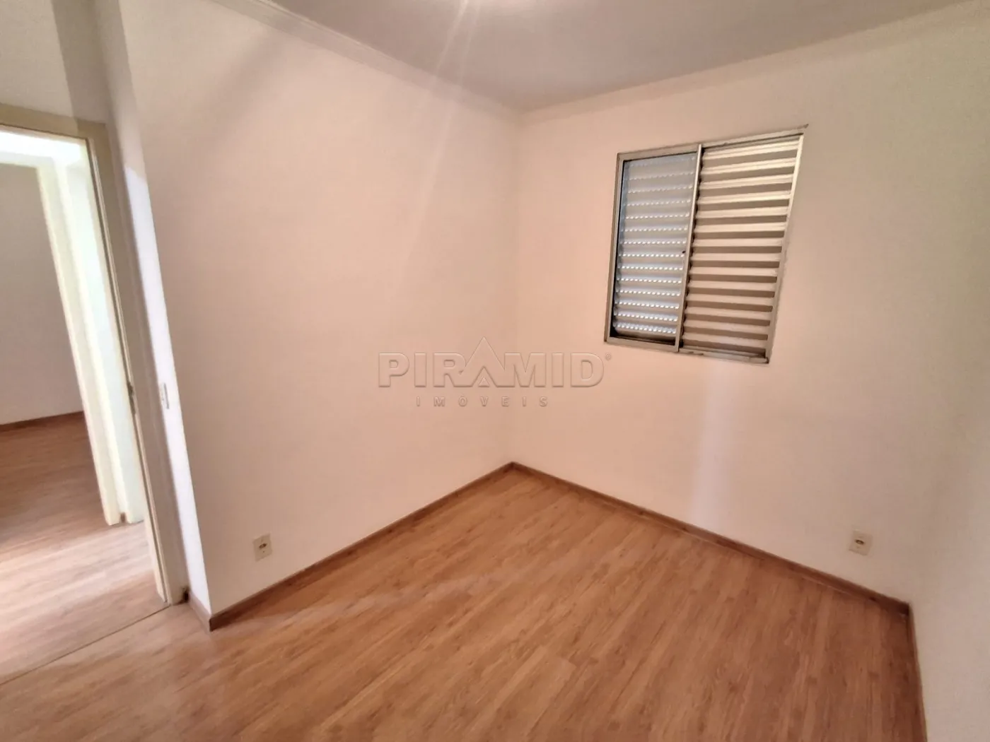 Alugar Apartamento / Padr&atilde;o em Ribeir&atilde;o Preto R$ 1.000,00 - Foto 7
