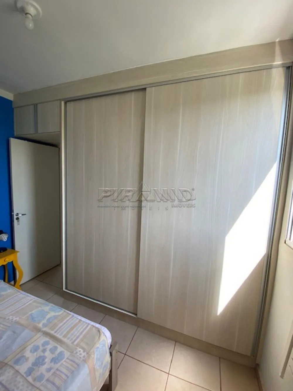 Alugar Apartamento / Padr&atilde;o em Ribeir&atilde;o Preto R$ 1.100,00 - Foto 7