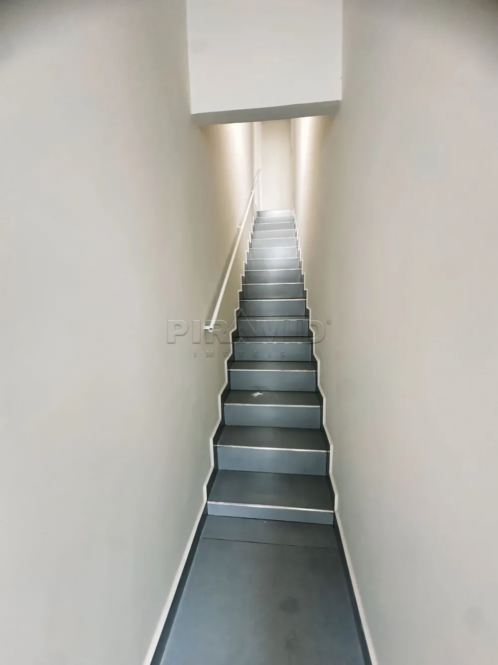 Alugar Casa / Padr&atilde;o em Ribeir&atilde;o Preto R$ 4.500,00 - Foto 14