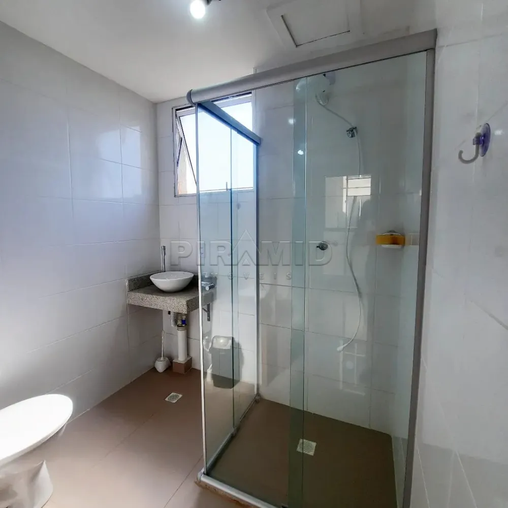 Alugar Apartamento / Padr&atilde;o em Ribeir&atilde;o Preto R$ 1.100,00 - Foto 8