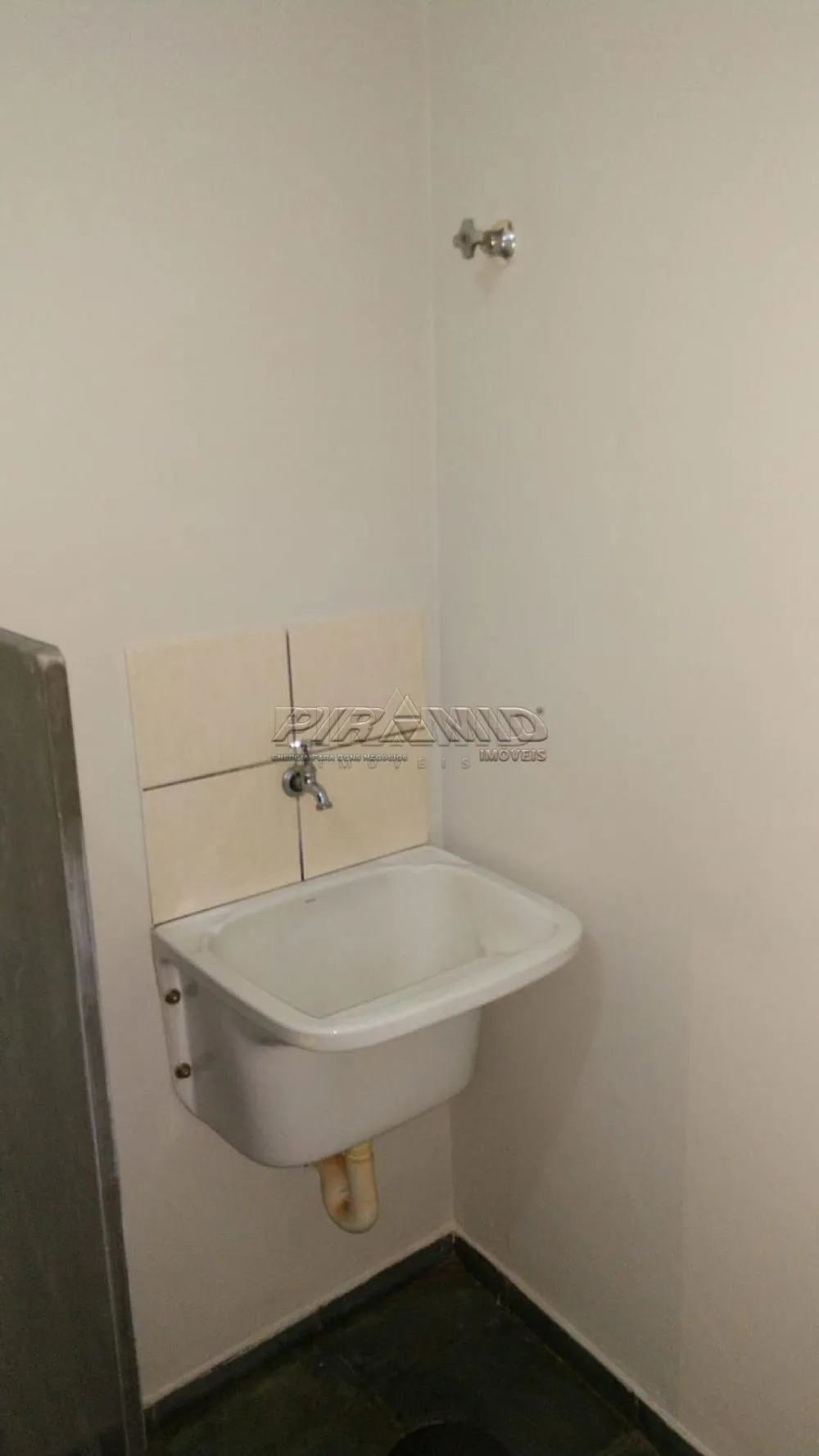Alugar Apartamento / Padr&atilde;o em Ribeir&atilde;o Preto R$ 623,00 - Foto 8