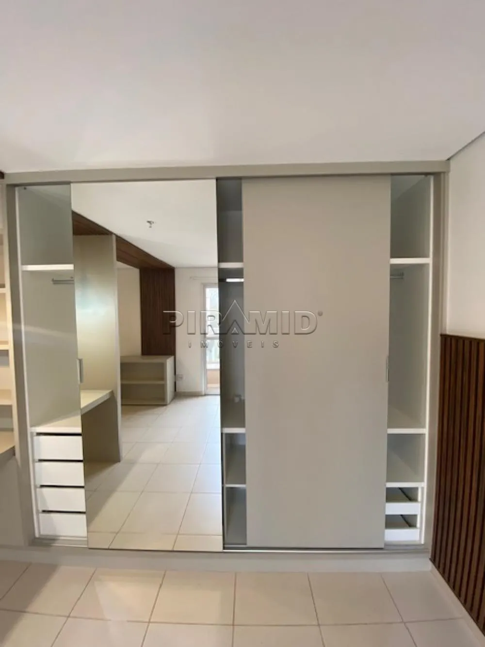 Alugar Apartamento / Padr&atilde;o em Ribeir&atilde;o Preto R$ 1.400,00 - Foto 5