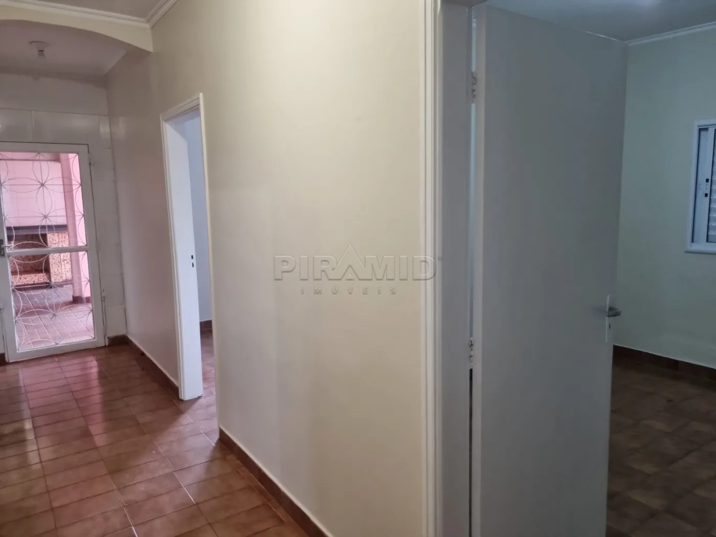 Alugar Casa / Padr&atilde;o em Ribeir&atilde;o Preto R$ 3.500,00 - Foto 14
