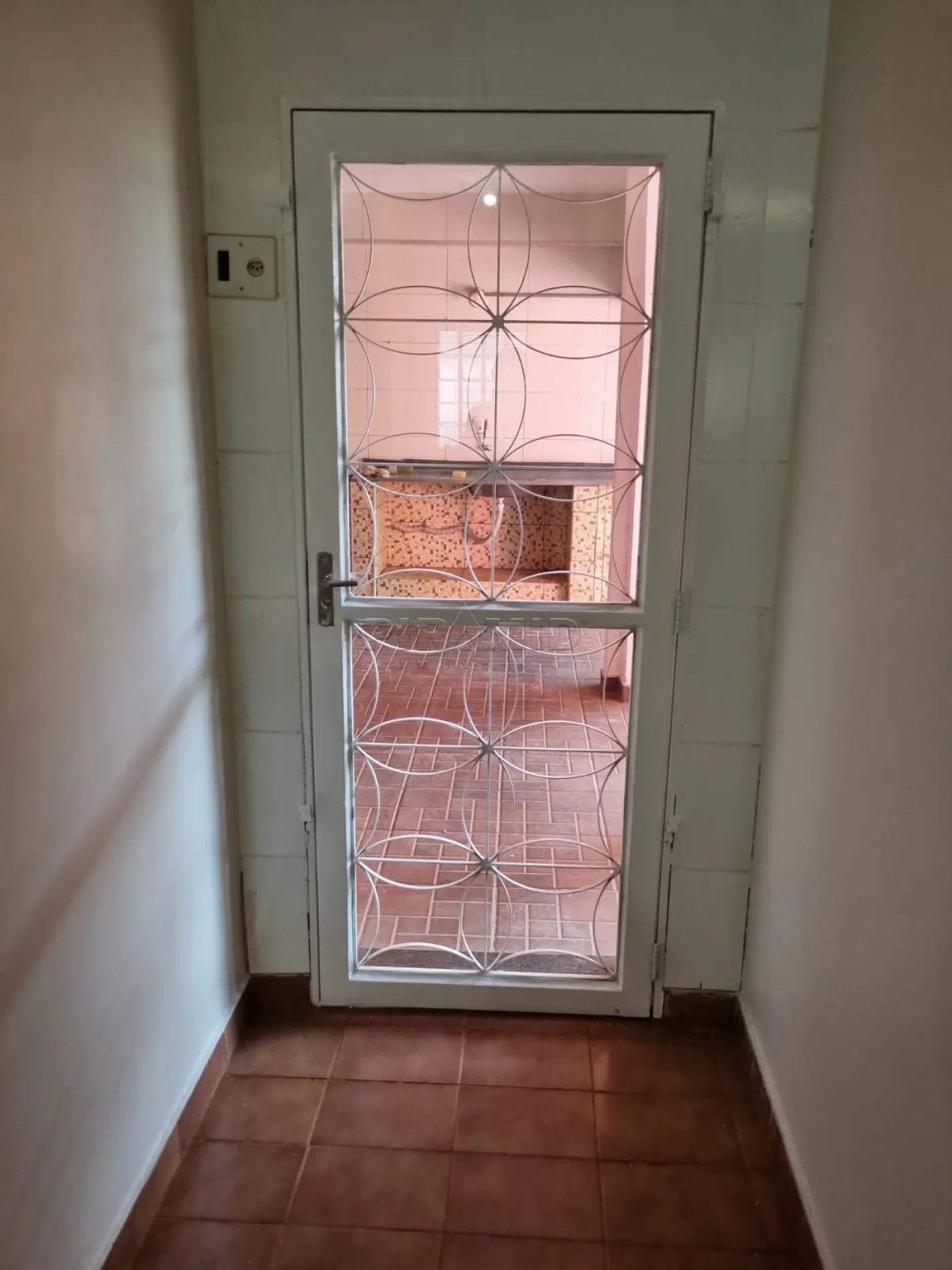 Alugar Casa / Padr&atilde;o em Ribeir&atilde;o Preto R$ 3.500,00 - Foto 27