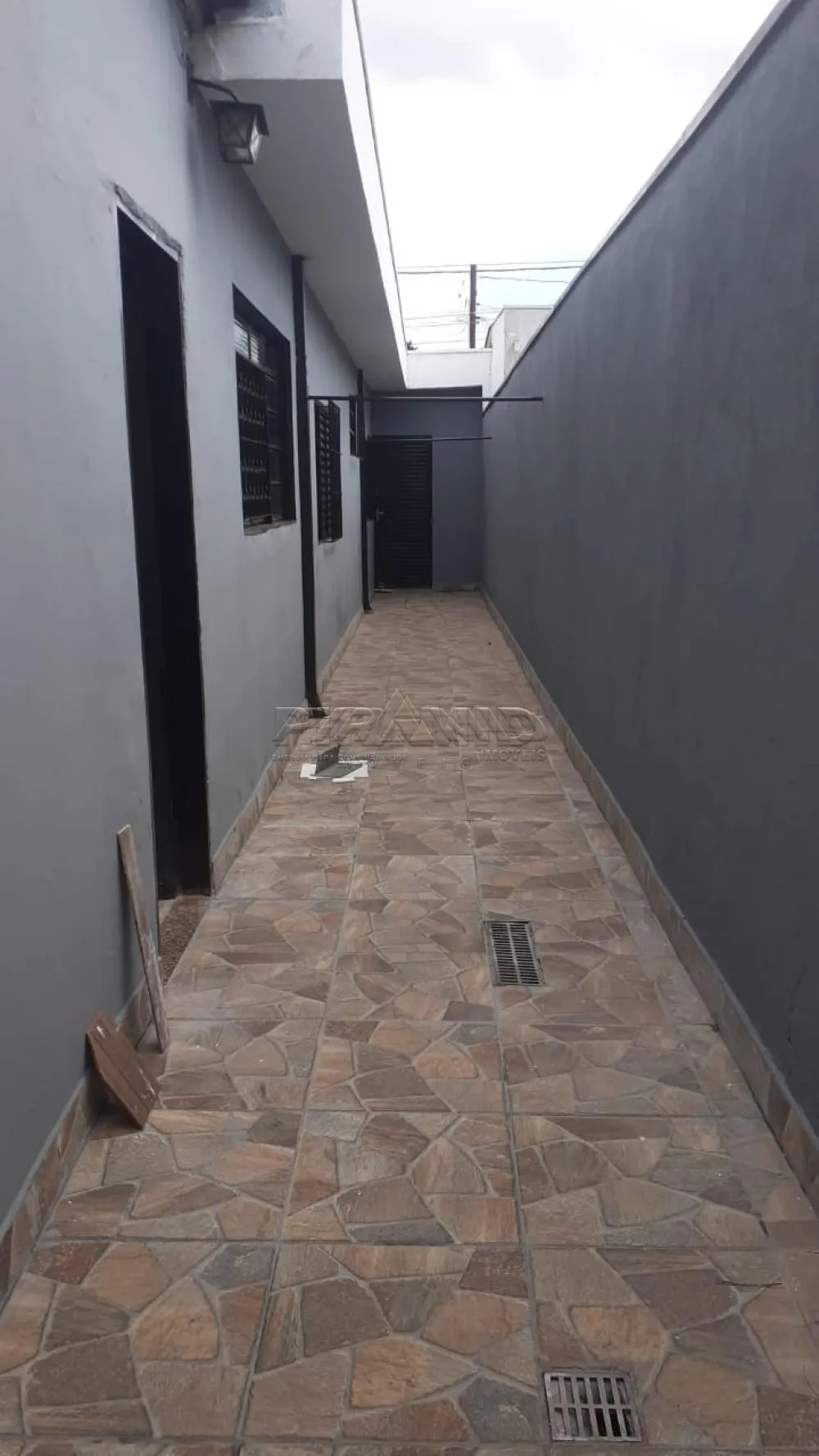 Alugar Casa / Padr&atilde;o em Ribeir&atilde;o Preto R$ 1.500,00 - Foto 9