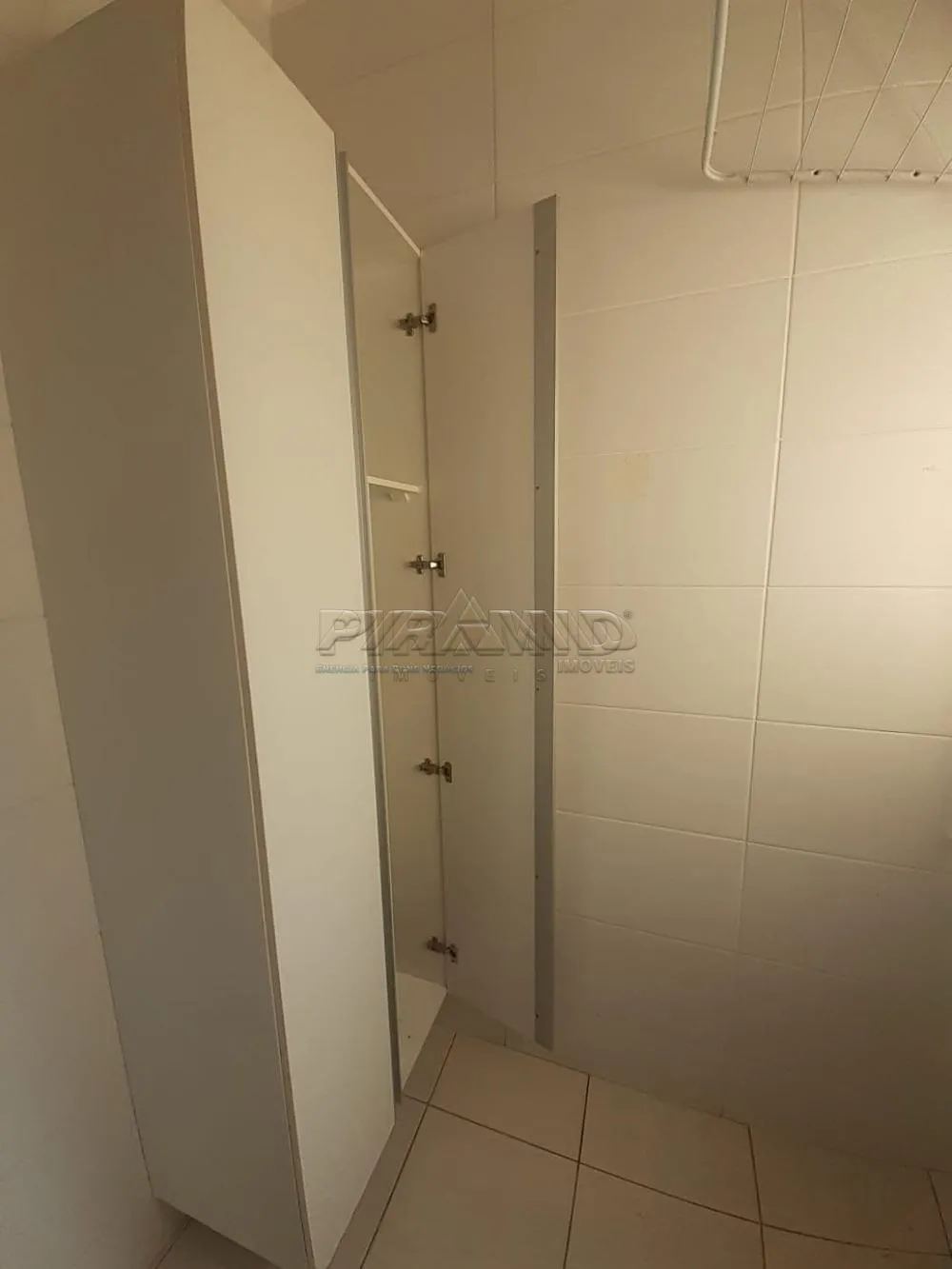Alugar Apartamento / Padr&atilde;o em Ribeir&atilde;o Preto R$ 1.500,00 - Foto 18