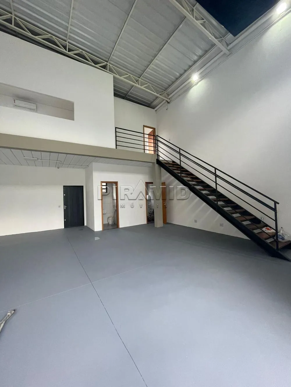 Alugar Comercial / Galp&atilde;o  Barrac&atilde;o em Ribeir&atilde;o Preto R$ 5.500,00 - Foto 1