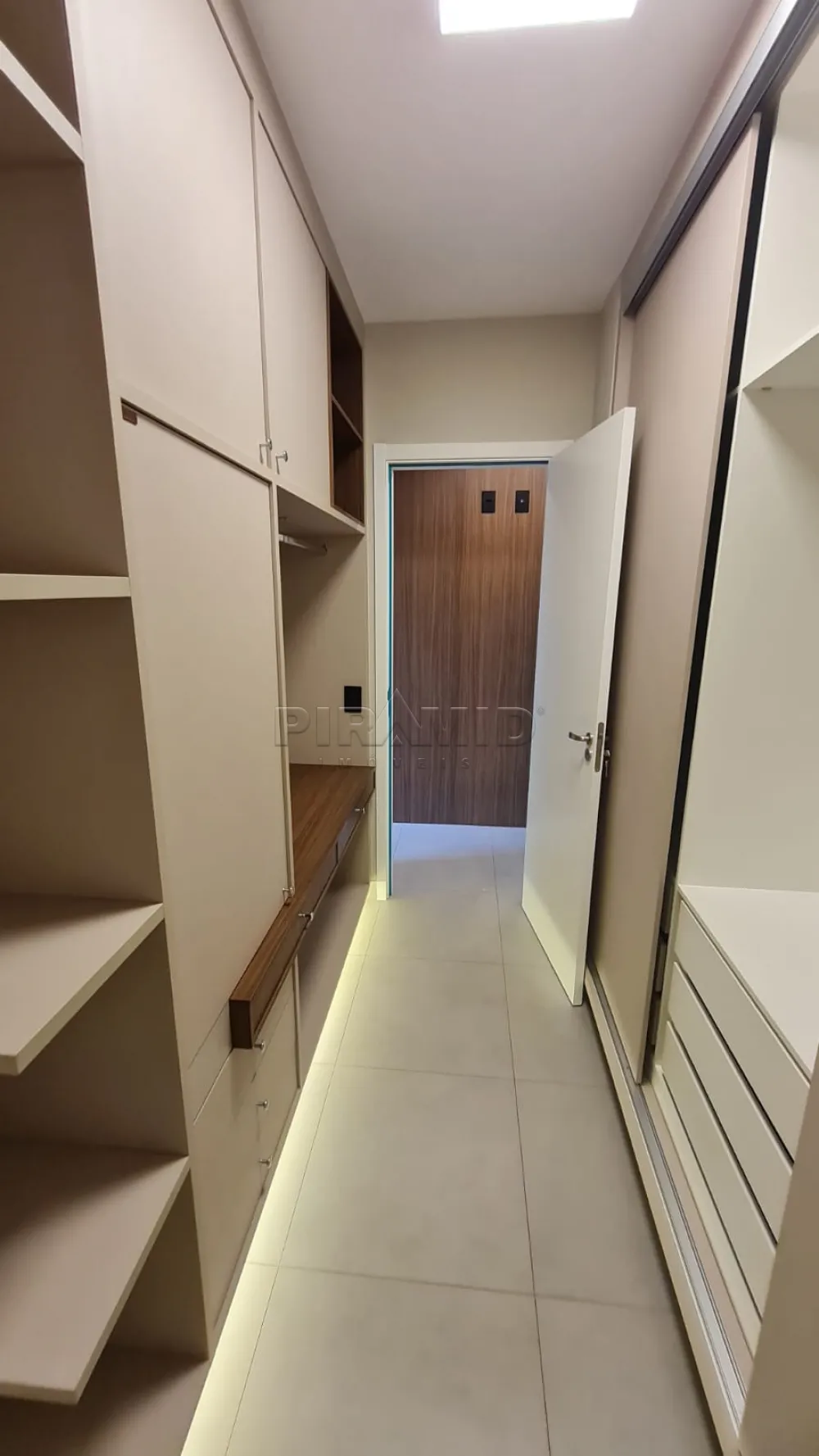 Alugar Apartamento / Padr&atilde;o em Ribeir&atilde;o Preto R$ 6.300,00 - Foto 11
