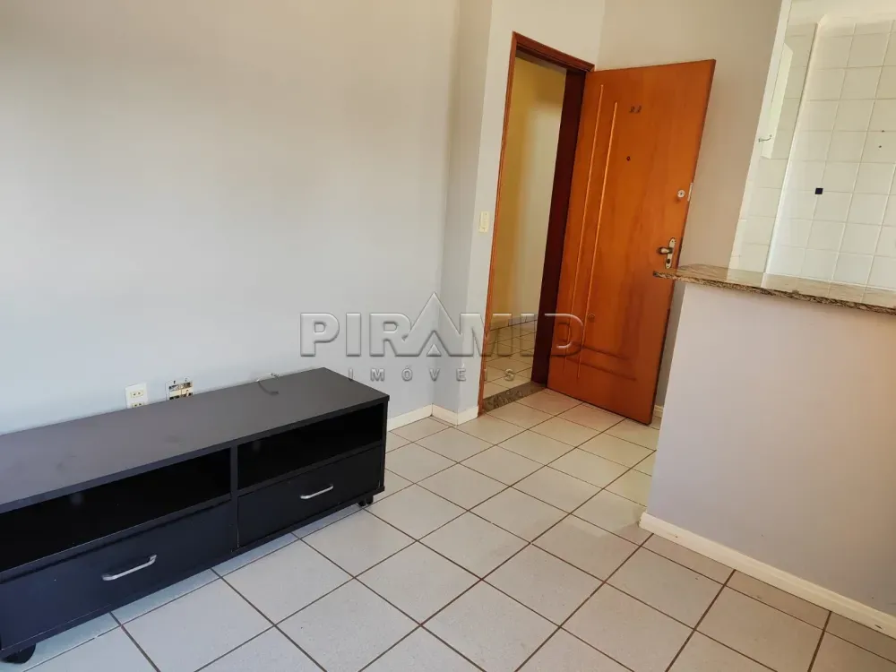 Alugar Apartamento / Padr&atilde;o em Ribeir&atilde;o Preto R$ 900,00 - Foto 1
