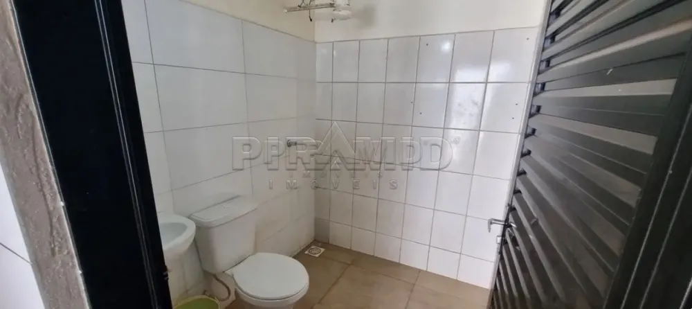 Alugar Casa / Padr&atilde;o em Ribeir&atilde;o Preto R$ 1.800,00 - Foto 14
