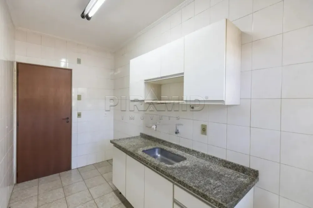 Alugar Apartamento / Padr&atilde;o em Ribeir&atilde;o Preto R$ 1.100,00 - Foto 14