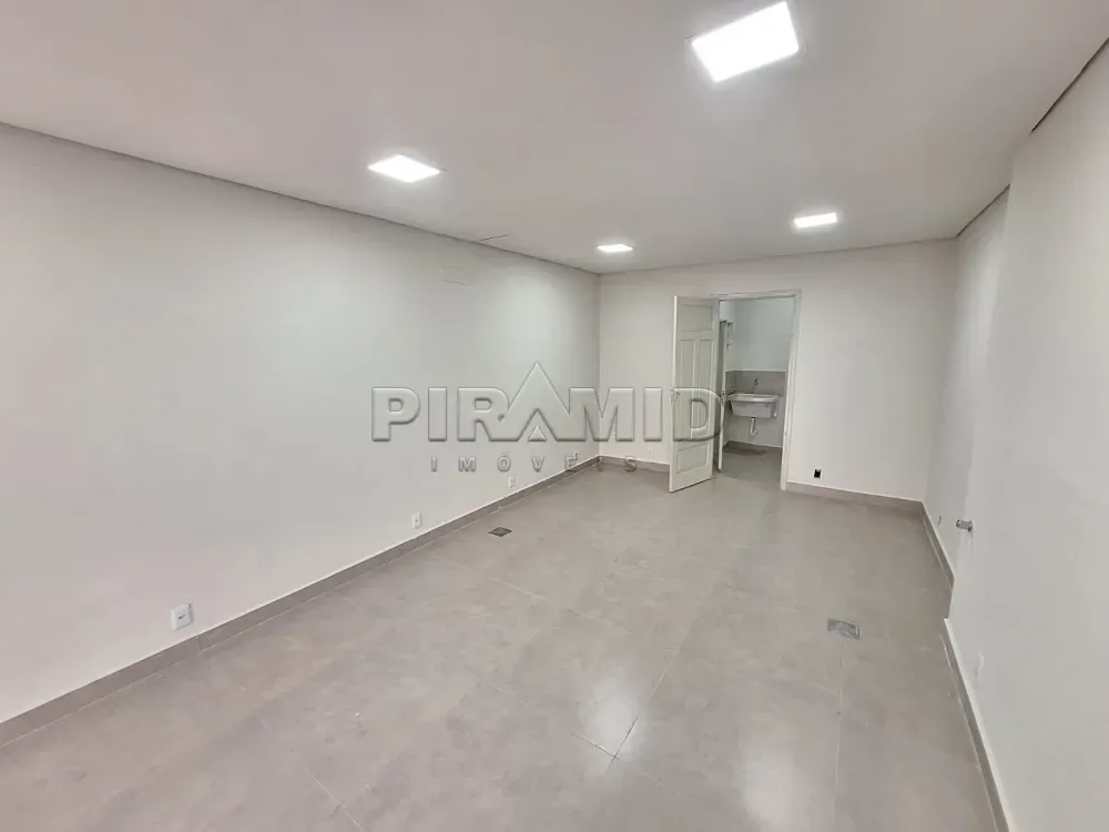 Alugar Comercial / Sal&atilde;o em Ribeir&atilde;o Preto R$ 2.500,00 - Foto 1