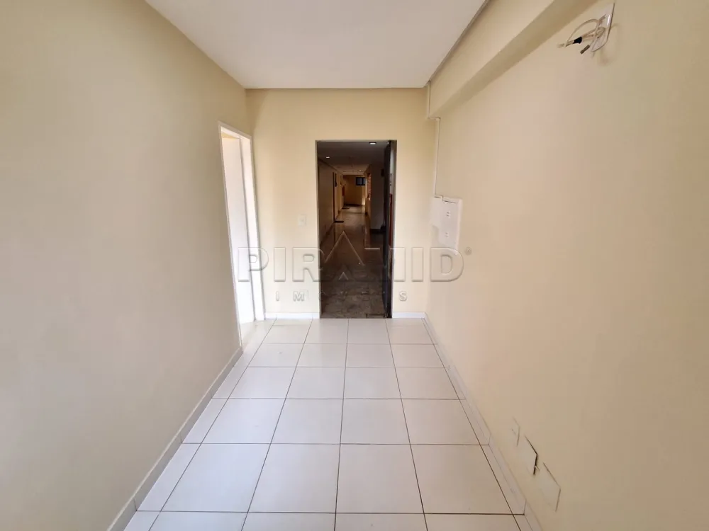 Alugar Comercial / Sala em Ribeir&atilde;o Preto R$ 1.500,00 - Foto 2