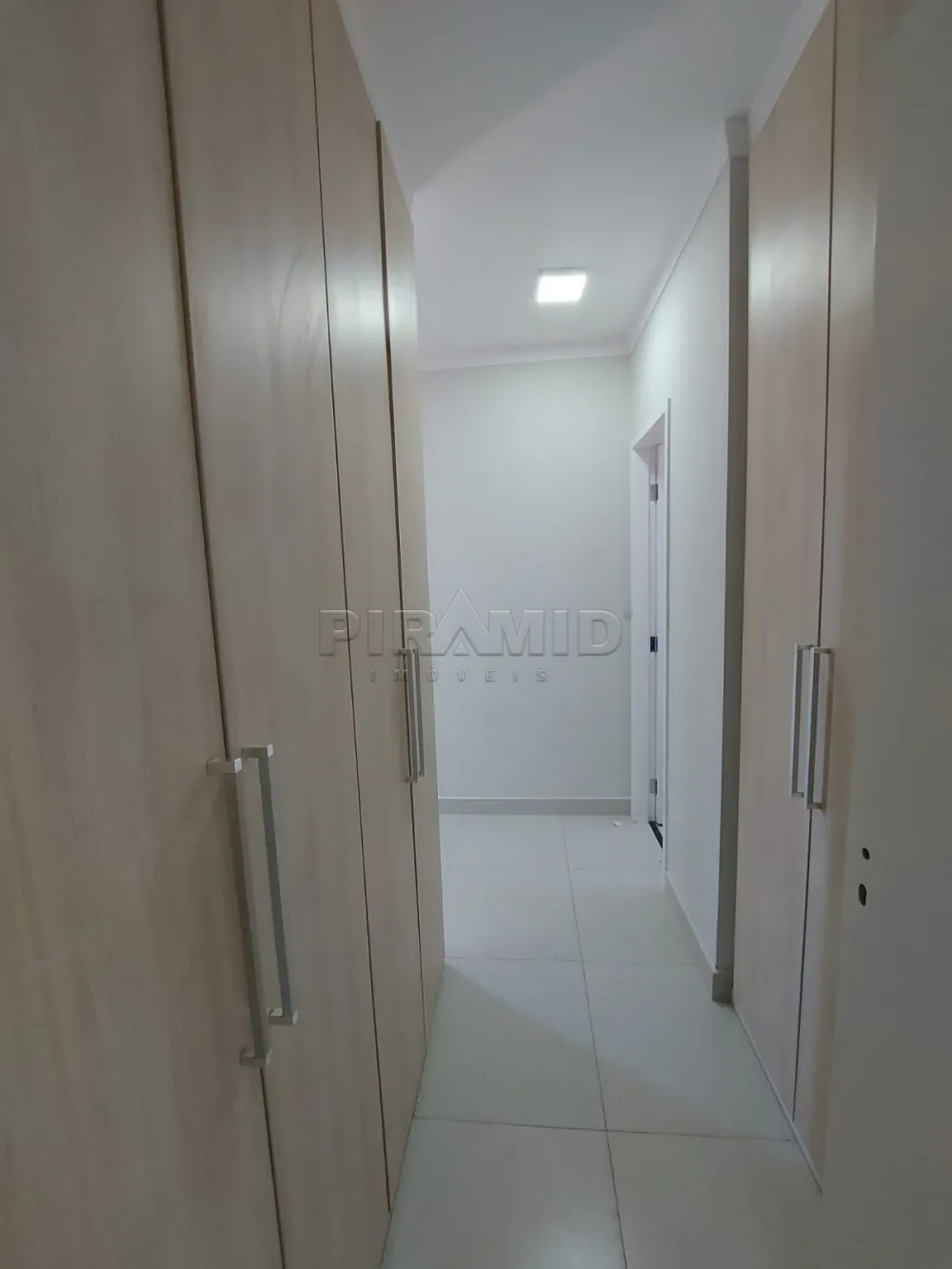 Alugar Apartamento / Padr&atilde;o em Ribeir&atilde;o Preto R$ 4.400,00 - Foto 27