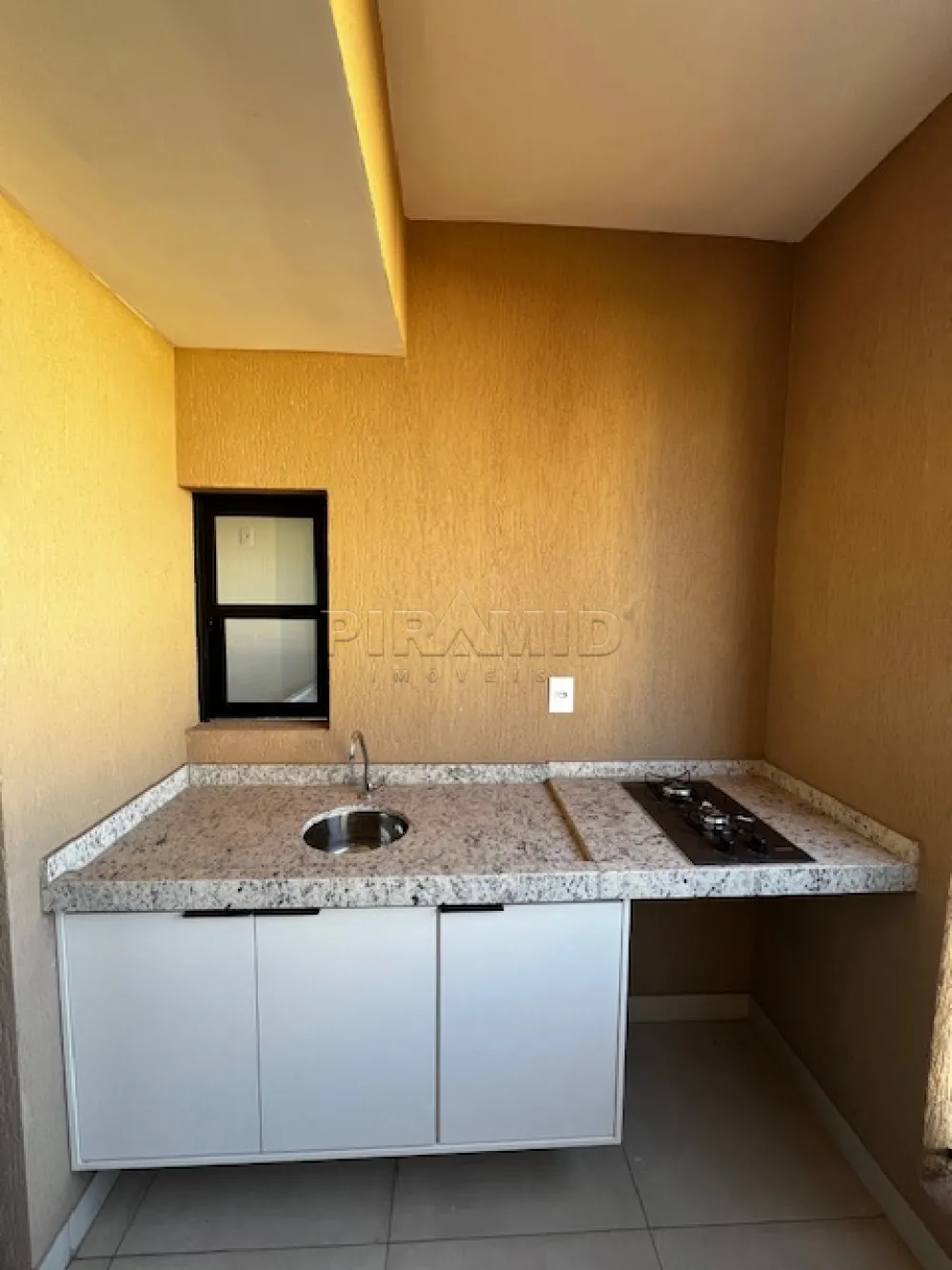 Alugar Apartamento / Padr&atilde;o em Ribeir&atilde;o Preto R$ 1.700,00 - Foto 4