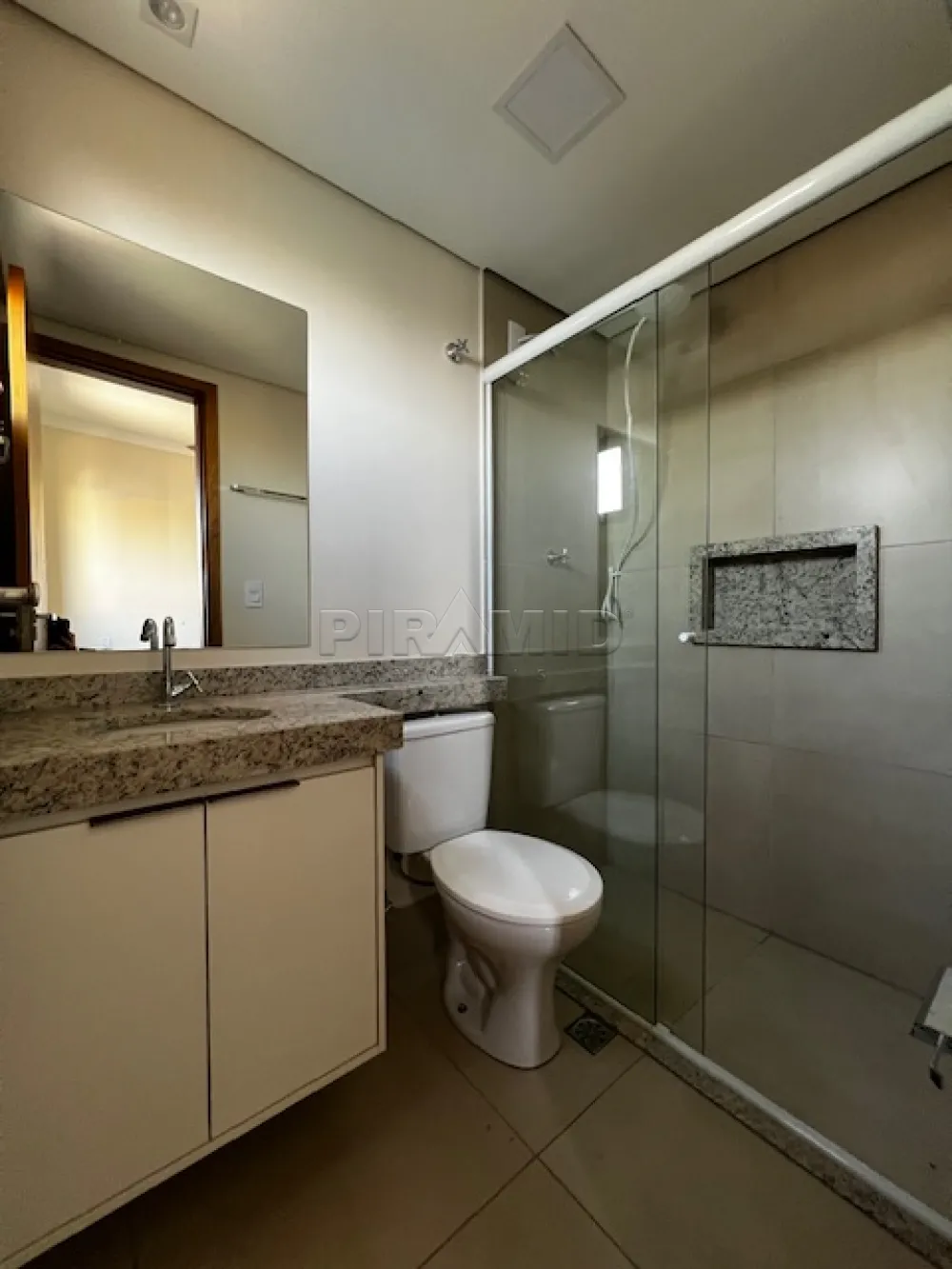 Alugar Apartamento / Padr&atilde;o em Ribeir&atilde;o Preto R$ 1.700,00 - Foto 9