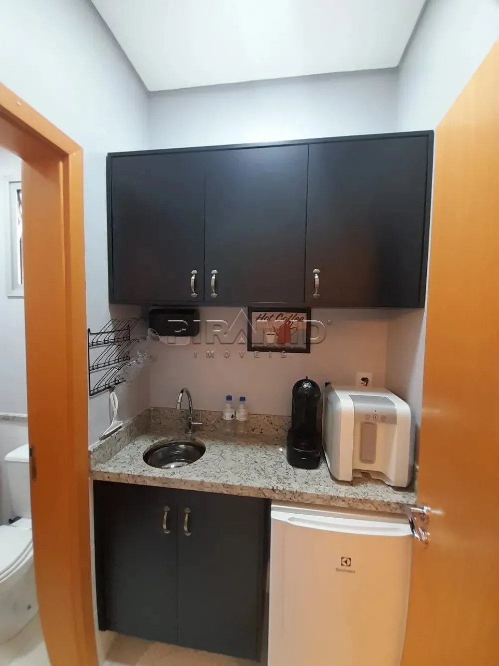 Alugar Comercial / Sala em Ribeir&atilde;o Preto R$ 3.500,00 - Foto 13