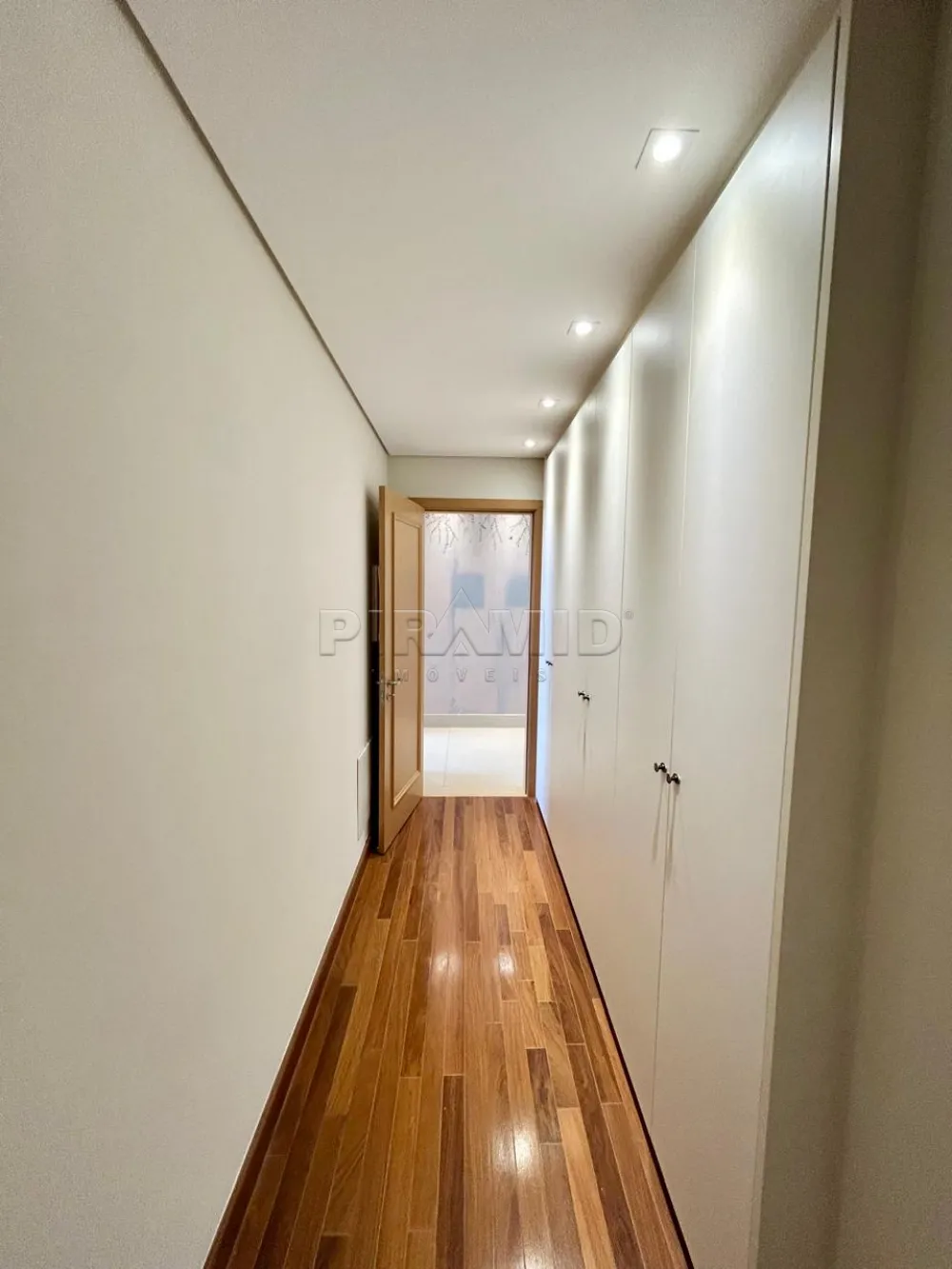 Alugar Apartamento / Padr&atilde;o em Ribeir&atilde;o Preto R$ 13.800,00 - Foto 14