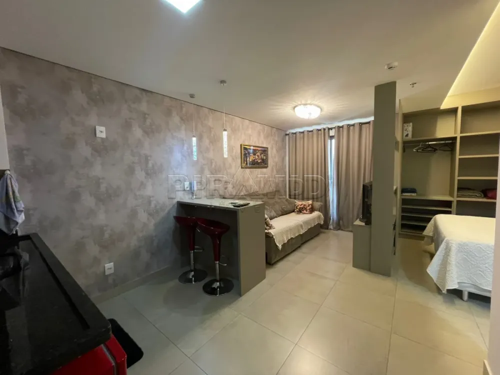 Alugar Apartamento / Flat em Ribeir&atilde;o Preto R$ 2.600,00 - Foto 1