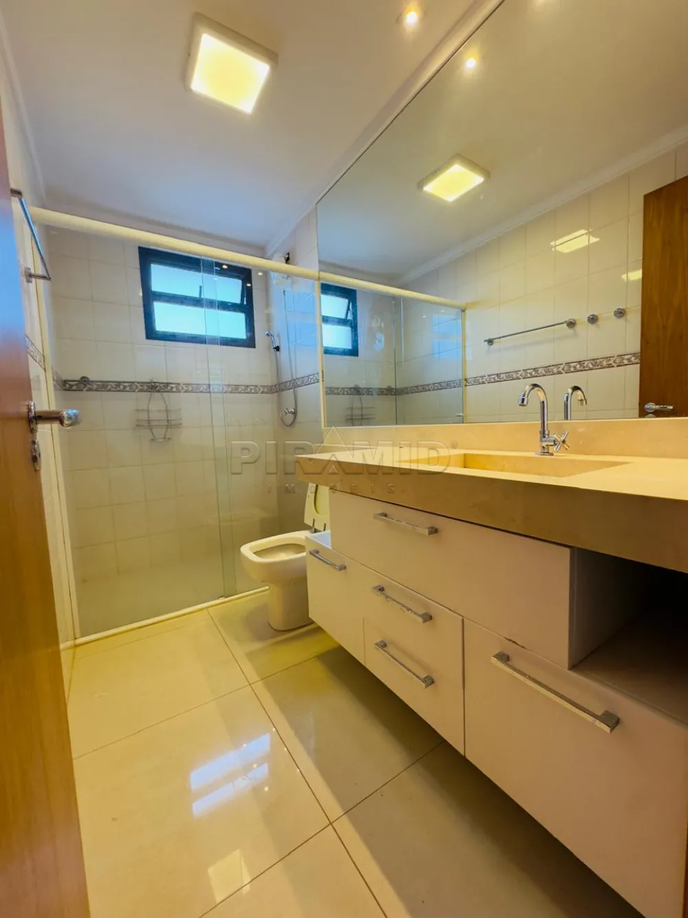 Alugar Apartamento / Padr&atilde;o em Ribeir&atilde;o Preto R$ 3.800,00 - Foto 7