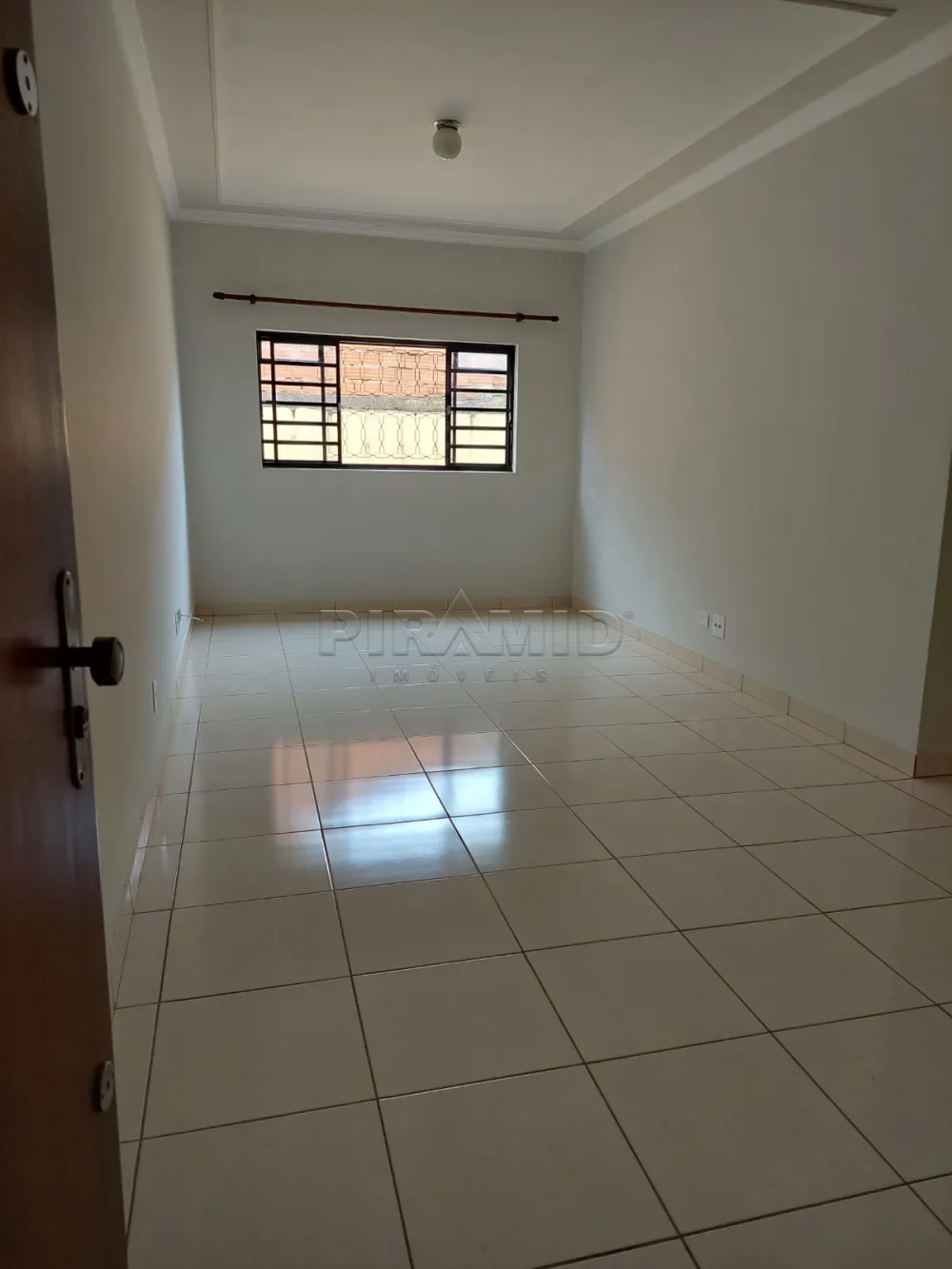 Alugar Apartamento / Padr&atilde;o em Ribeir&atilde;o Preto R$ 1.500,00 - Foto 1
