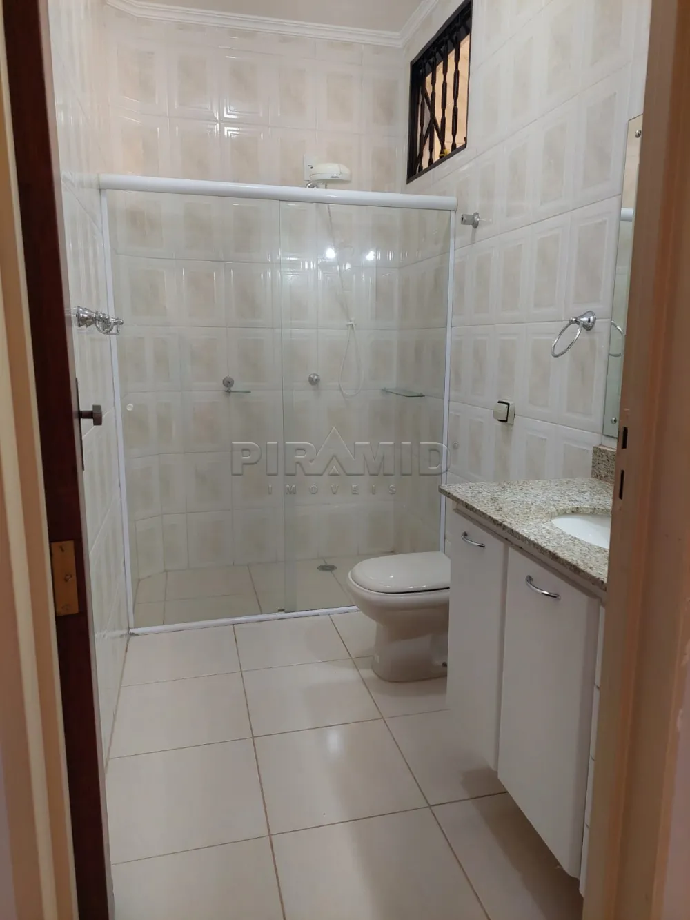 Alugar Apartamento / Padr&atilde;o em Ribeir&atilde;o Preto R$ 1.500,00 - Foto 6