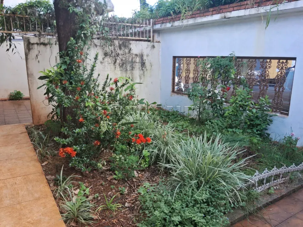 Alugar Casa / Padr&atilde;o em Ribeir&atilde;o Preto R$ 4.000,00 - Foto 1