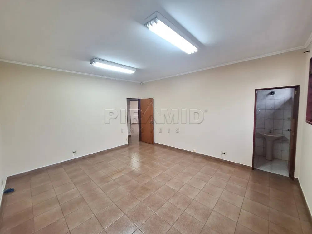 Alugar Casa / Padr&atilde;o em Ribeir&atilde;o Preto R$ 2.800,00 - Foto 11