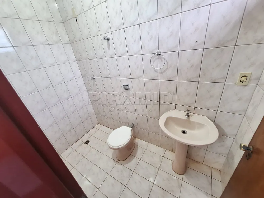 Alugar Casa / Padr&atilde;o em Ribeir&atilde;o Preto R$ 2.800,00 - Foto 13