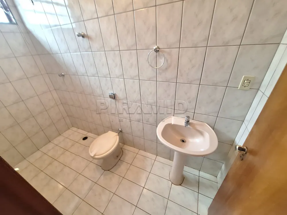 Alugar Casa / Padr&atilde;o em Ribeir&atilde;o Preto R$ 2.800,00 - Foto 18