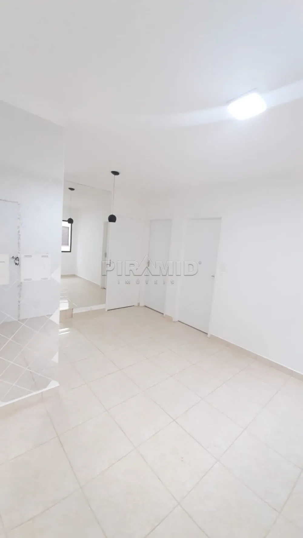 Comprar Apartamento / Padr&atilde;o em Ribeir&atilde;o Preto R$ 180.000,00 - Foto 2