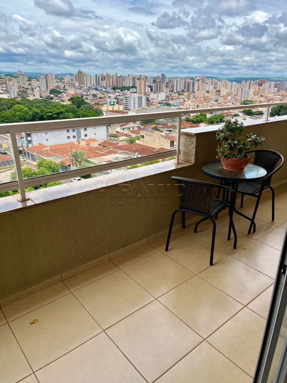 Comprar Apartamento / Padr&atilde;o em Ribeir&atilde;o Preto R$ 480.000,00 - Foto 11