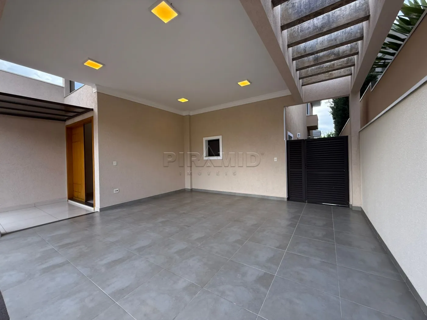 Alugar Casa / Condom&iacute;nio em Bonfim Paulista R$ 16.000,00 - Foto 2