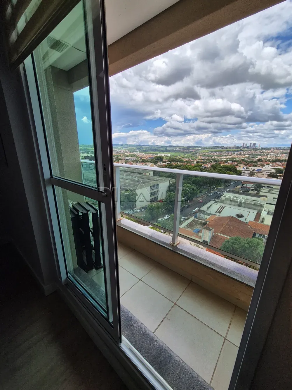 Alugar Comercial / Sala em Ribeir&atilde;o Preto R$ 2.500,00 - Foto 10