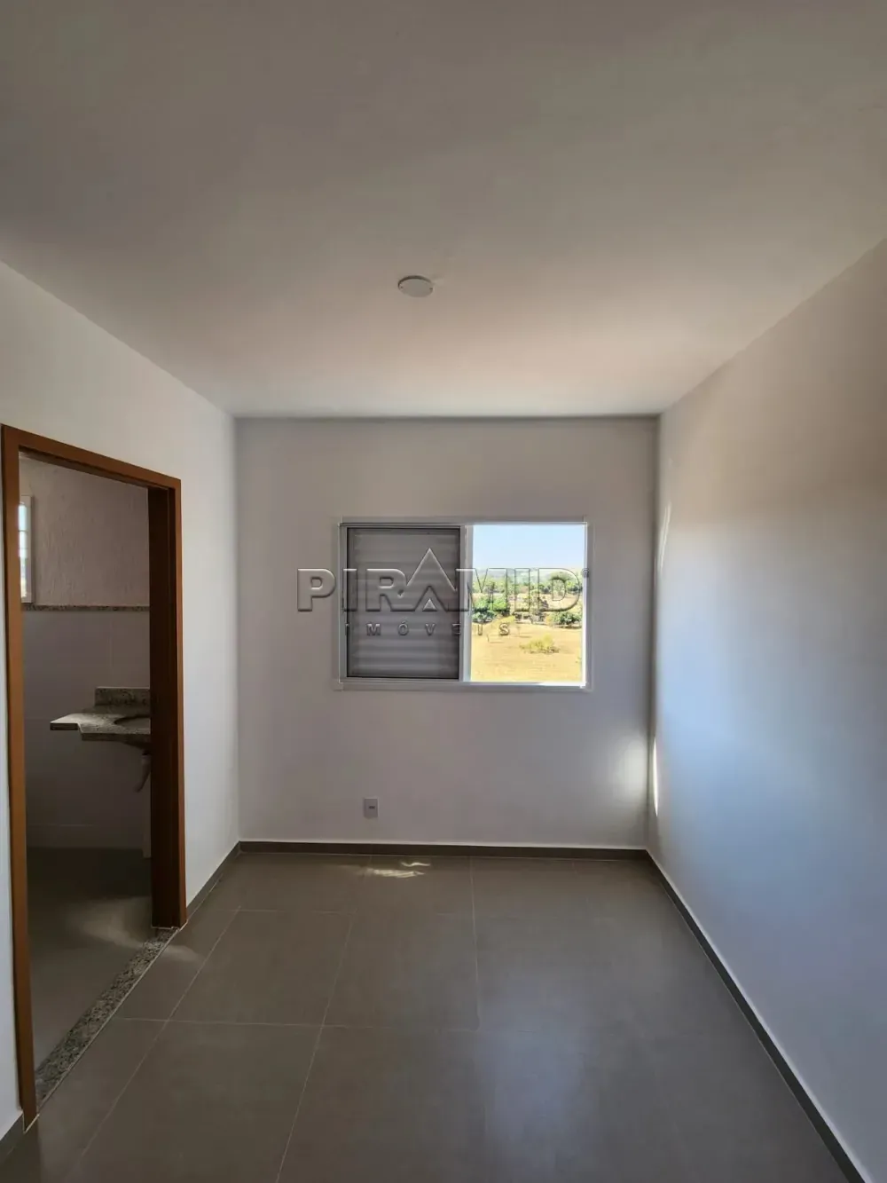 Alugar Apartamento / Padr&atilde;o em Ribeir&atilde;o Preto R$ 1.400,00 - Foto 8