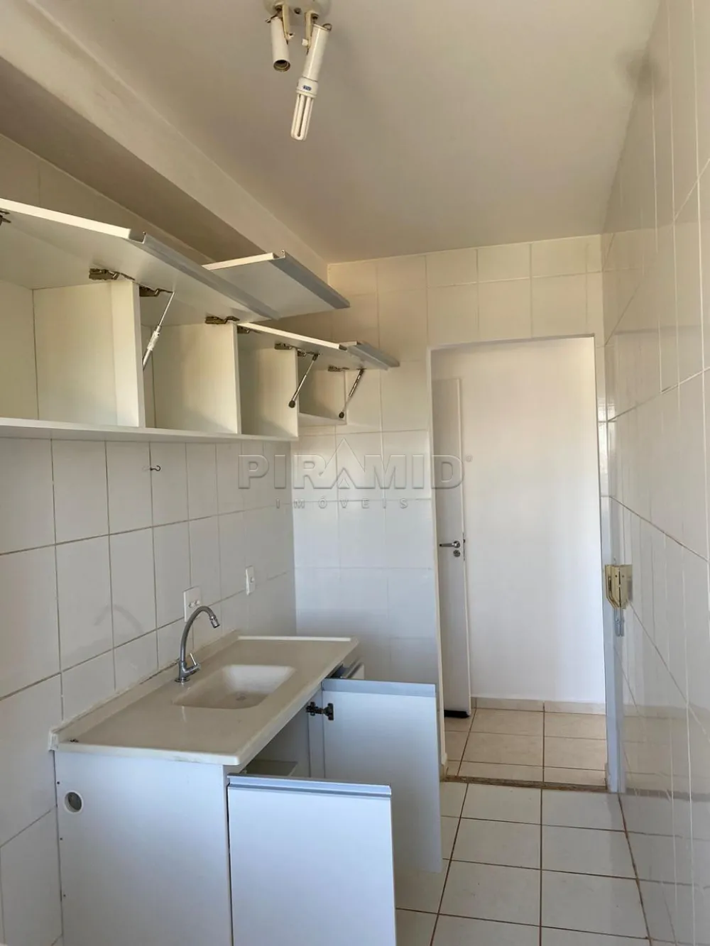 Comprar Apartamento / Padr&atilde;o em Ribeir&atilde;o Preto R$ 190.000,00 - Foto 9