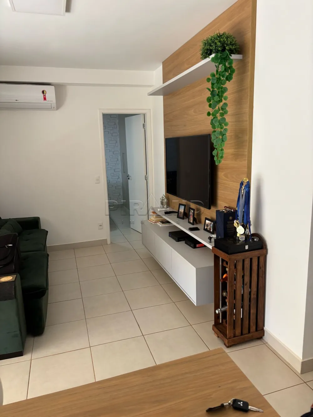 Comprar Apartamento / Padr&atilde;o em Ribeir&atilde;o Preto R$ 380.000,00 - Foto 3