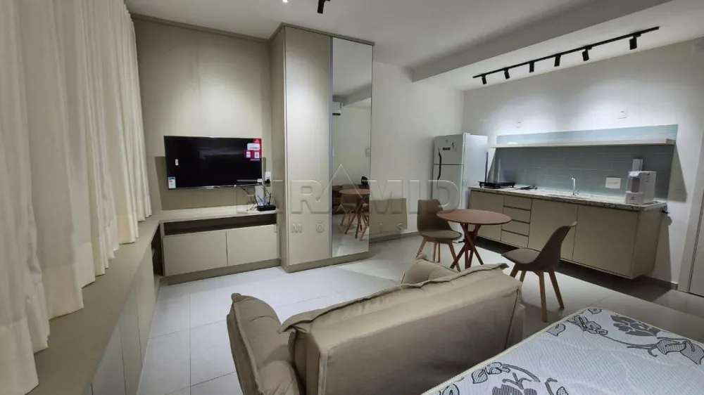 Alugar Apartamento / Padr&atilde;o em Ribeir&atilde;o Preto R$ 2.200,00 - Foto 1