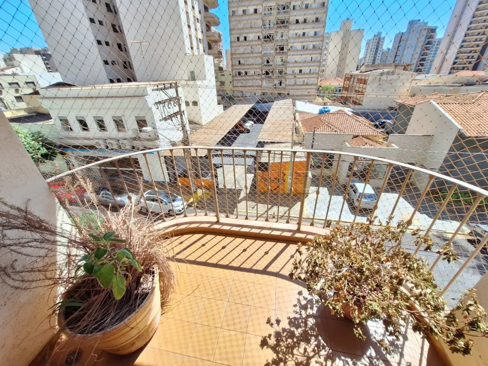 Comprar Apartamento / Padr&atilde;o em Ribeir&atilde;o Preto R$ 360.000,00 - Foto 16