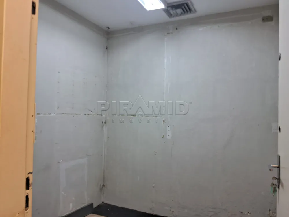 Alugar Comercial / Pr&eacute;dio em Ribeir&atilde;o Preto R$ 18.000,00 - Foto 12