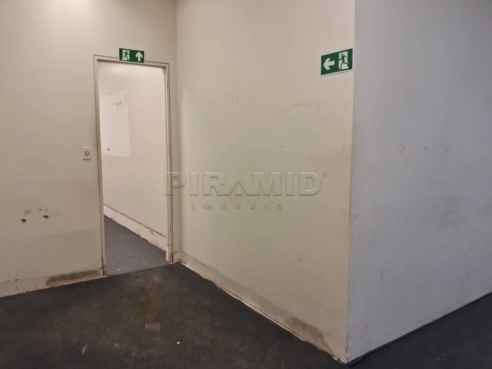 Alugar Comercial / Pr&eacute;dio em Ribeir&atilde;o Preto R$ 18.000,00 - Foto 15