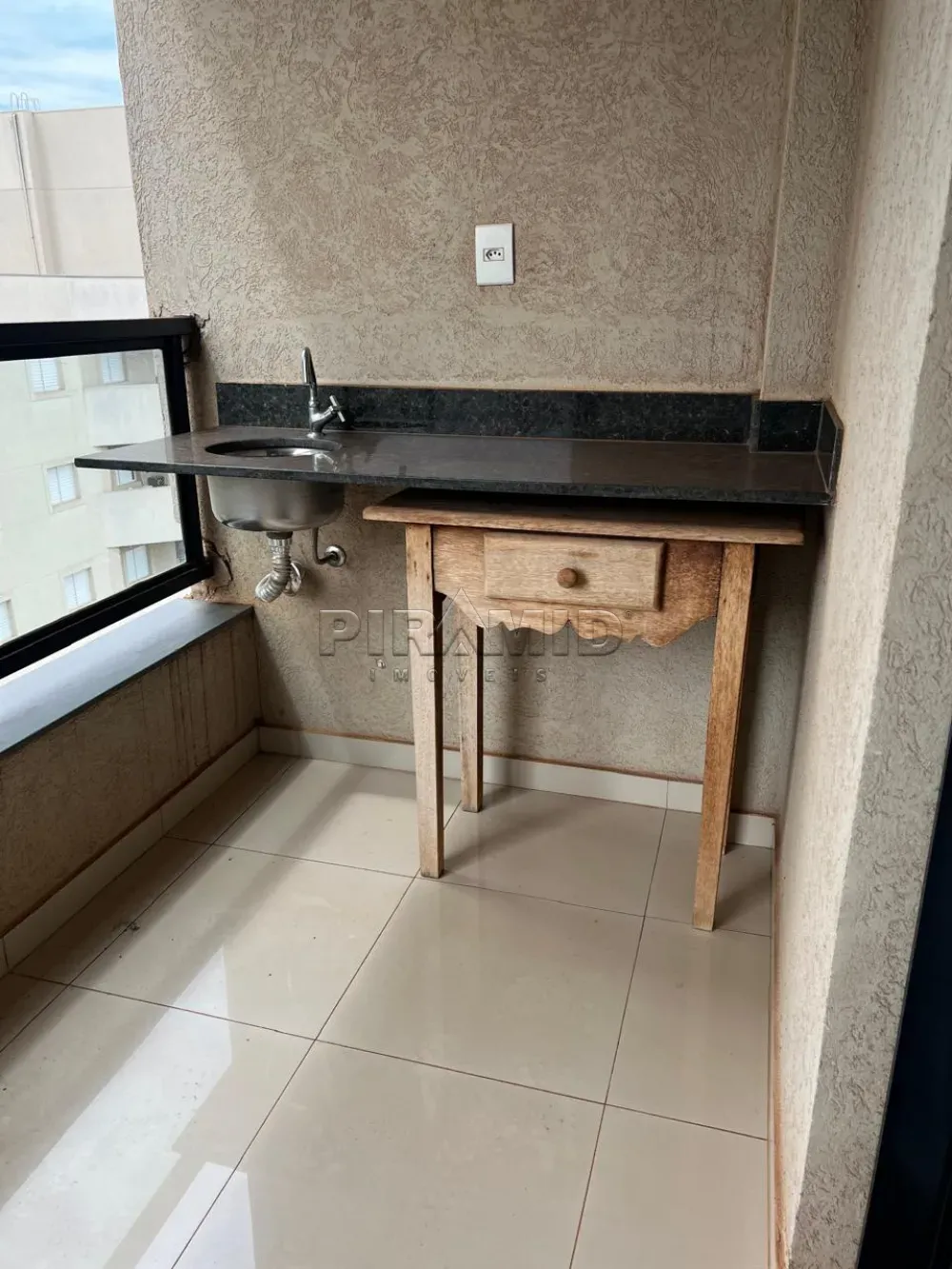 Alugar Apartamento / Kitchnet em Ribeir&atilde;o Preto R$ 1.500,00 - Foto 3