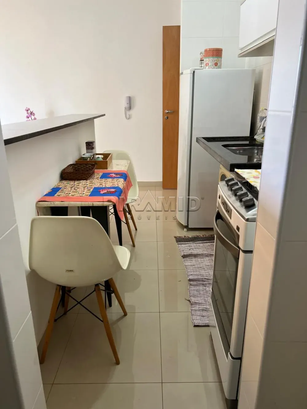 Alugar Apartamento / Kitchnet em Ribeir&atilde;o Preto R$ 1.500,00 - Foto 8