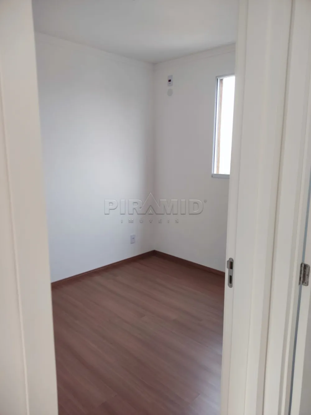 Alugar Apartamento / Padr&atilde;o em Ribeir&atilde;o Preto R$ 800,00 - Foto 6
