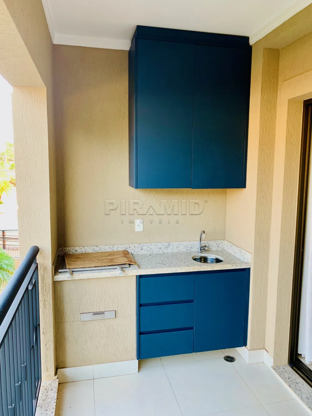 Alugar Apartamento / Padr&atilde;o em Ribeir&atilde;o Preto R$ 3.700,00 - Foto 3