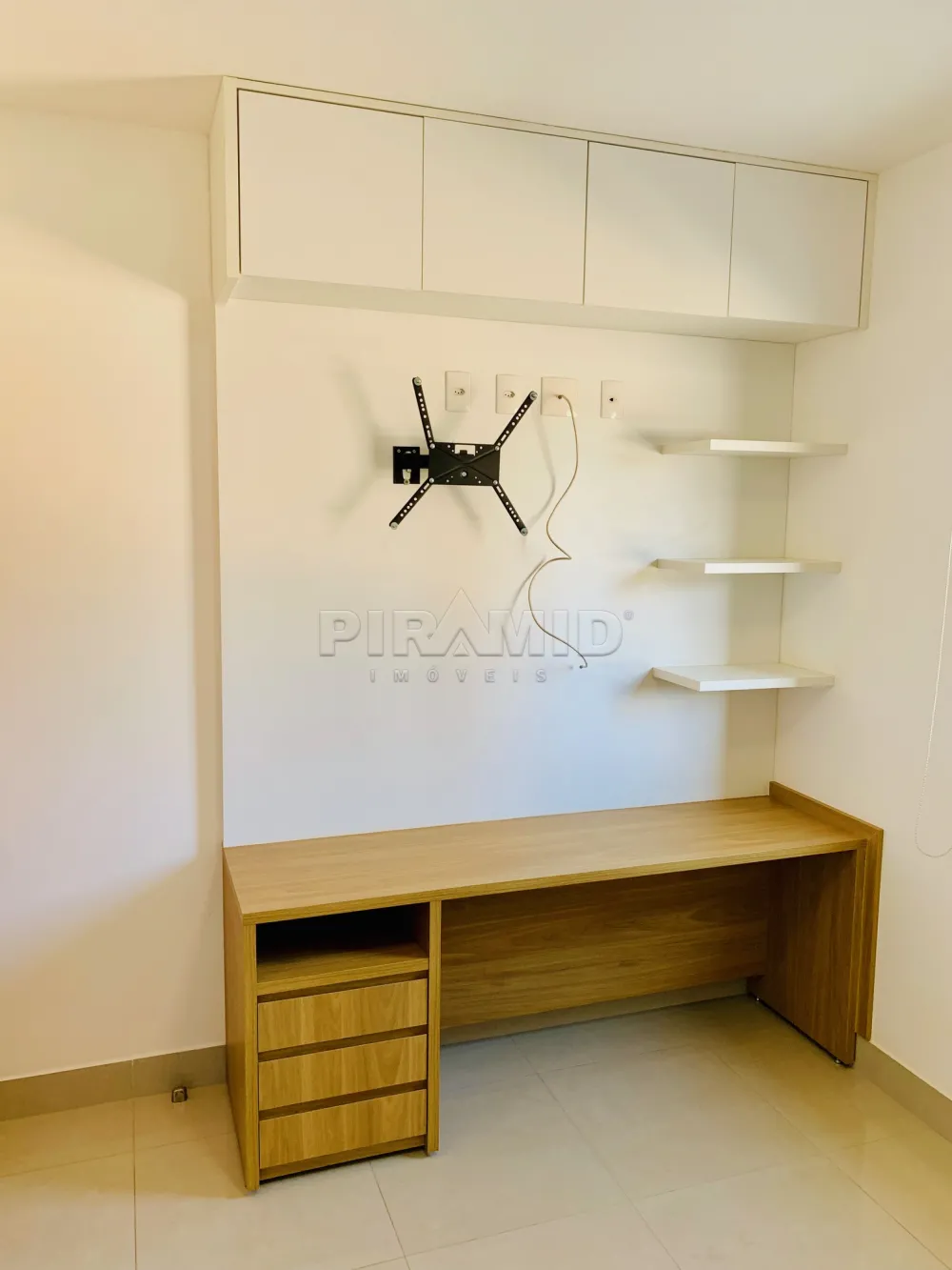 Alugar Apartamento / Padr&atilde;o em Ribeir&atilde;o Preto R$ 3.700,00 - Foto 12