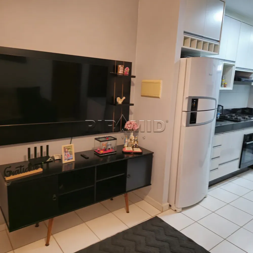Alugar Apartamento / Padr&atilde;o em Ribeir&atilde;o Preto R$ 1.300,00 - Foto 2